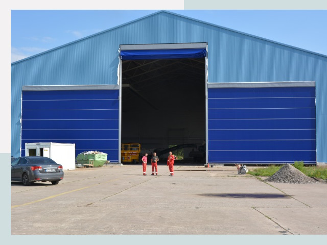 Ангарные ворота в Полысаево от СтальСтрой-Плс по цене 617 руб.