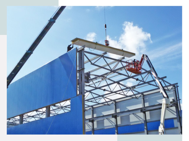 Монтаж сэндвич-панелей в Полысаеве